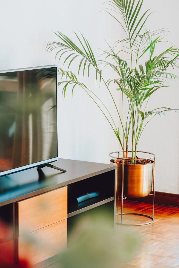 Camoes Apartment By Atlantic Holiday ฟุงชาล ภายนอก รูปภาพ