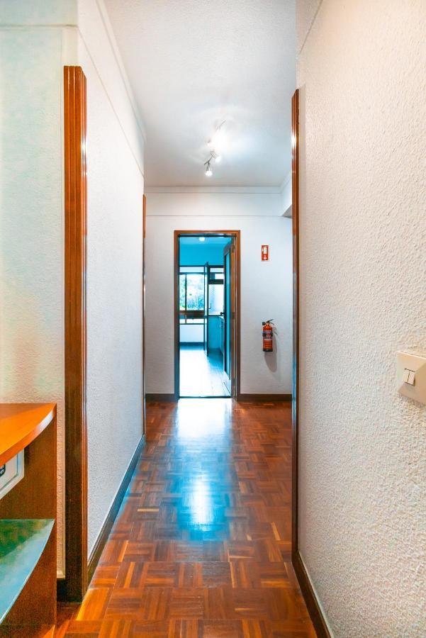 Camoes Apartment By Atlantic Holiday ฟุงชาล ภายนอก รูปภาพ