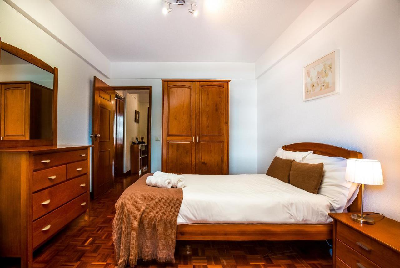 Camoes Apartment By Atlantic Holiday ฟุงชาล ภายนอก รูปภาพ